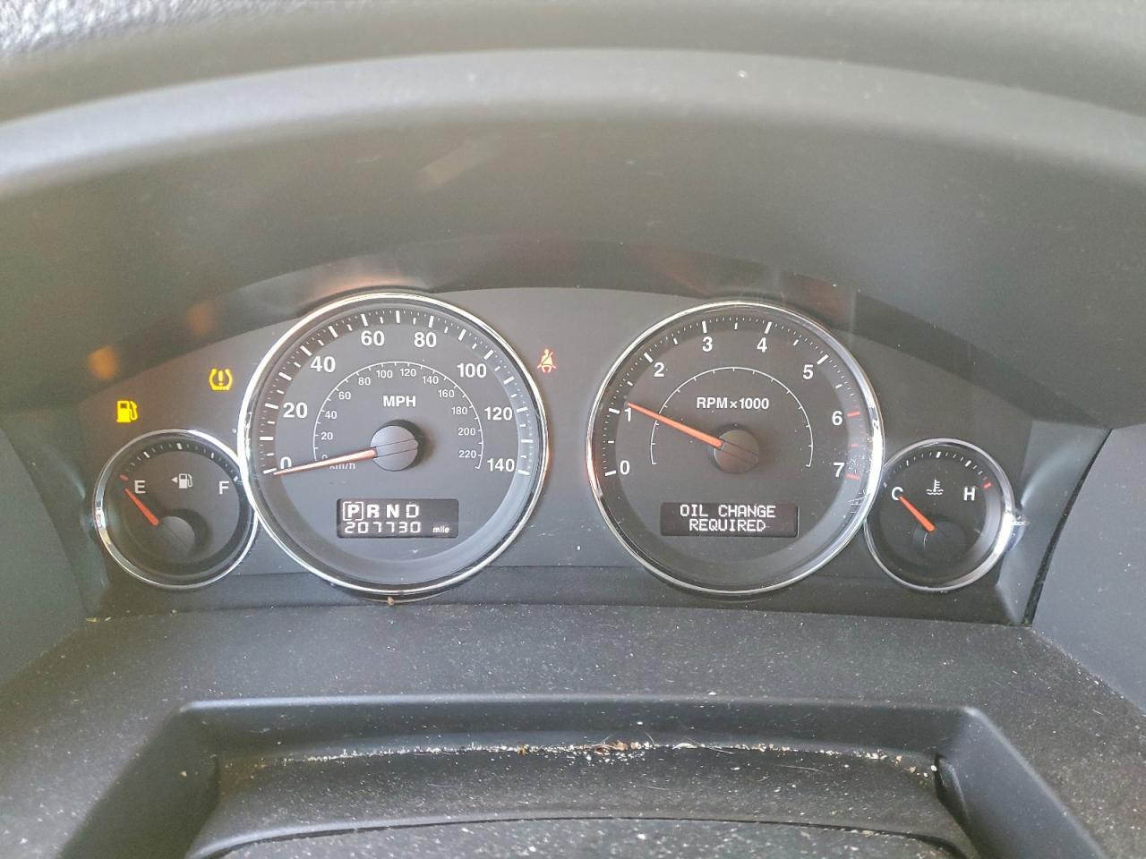2008 JEEP Commander