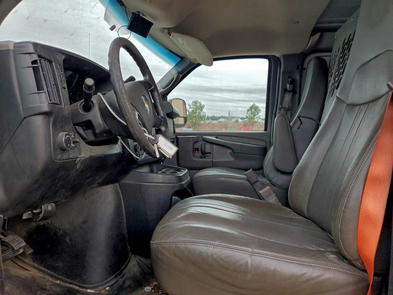 2015 CHEVROLET EXPRESS 2500