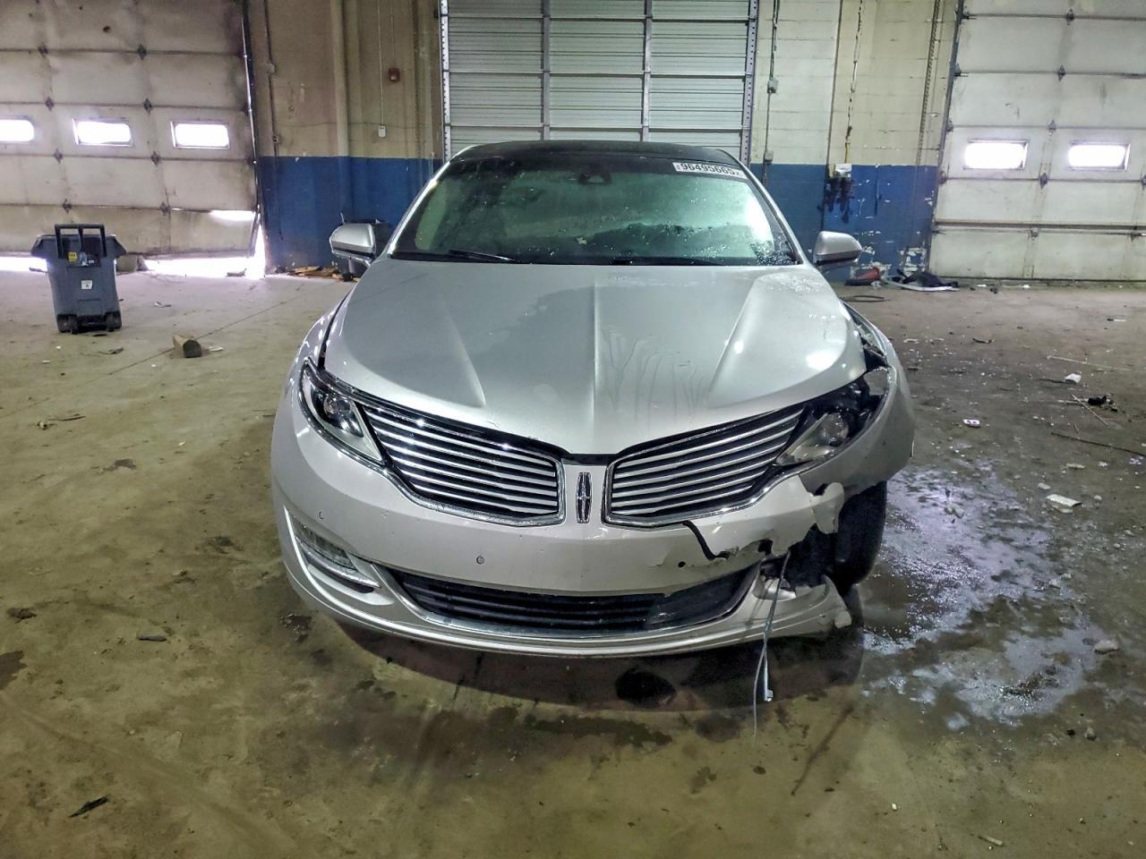 2016 LINCOLN MKZ