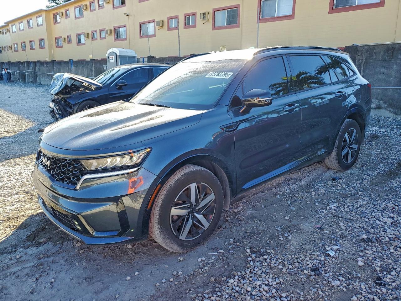 2023 KIA SORENTO