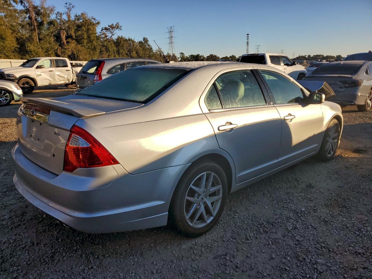 2012 FORD FUSION