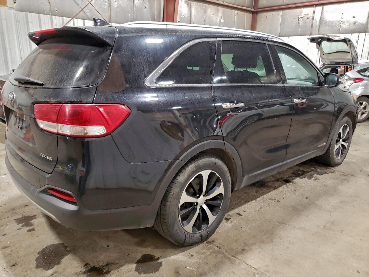 2017 KIA SORENTO