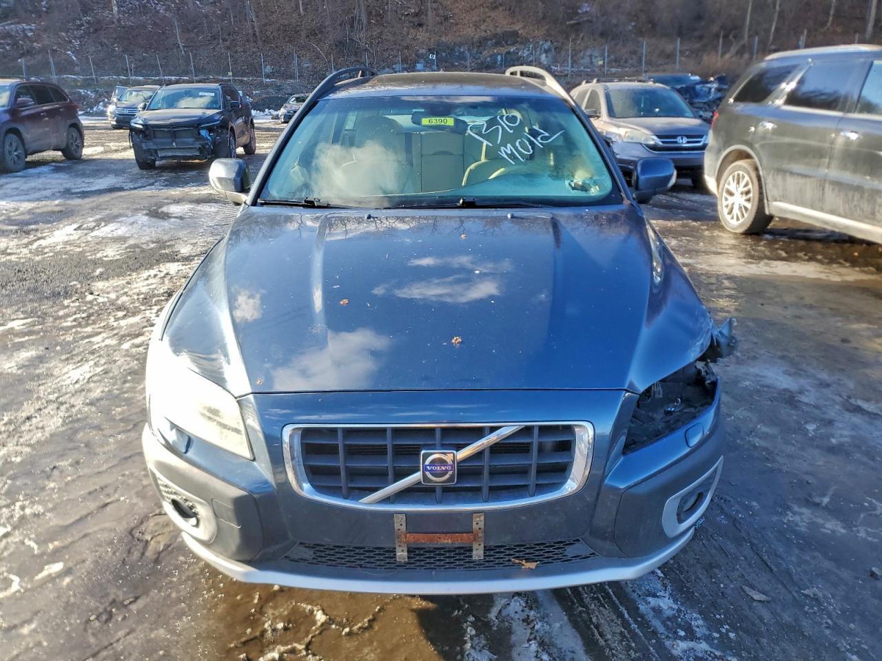 2008 VOLVO XC70