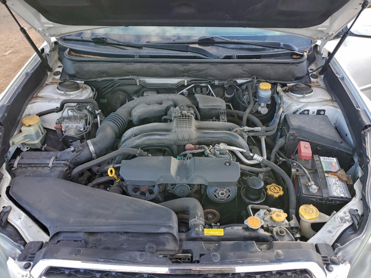 2014 SUBARU Legacy