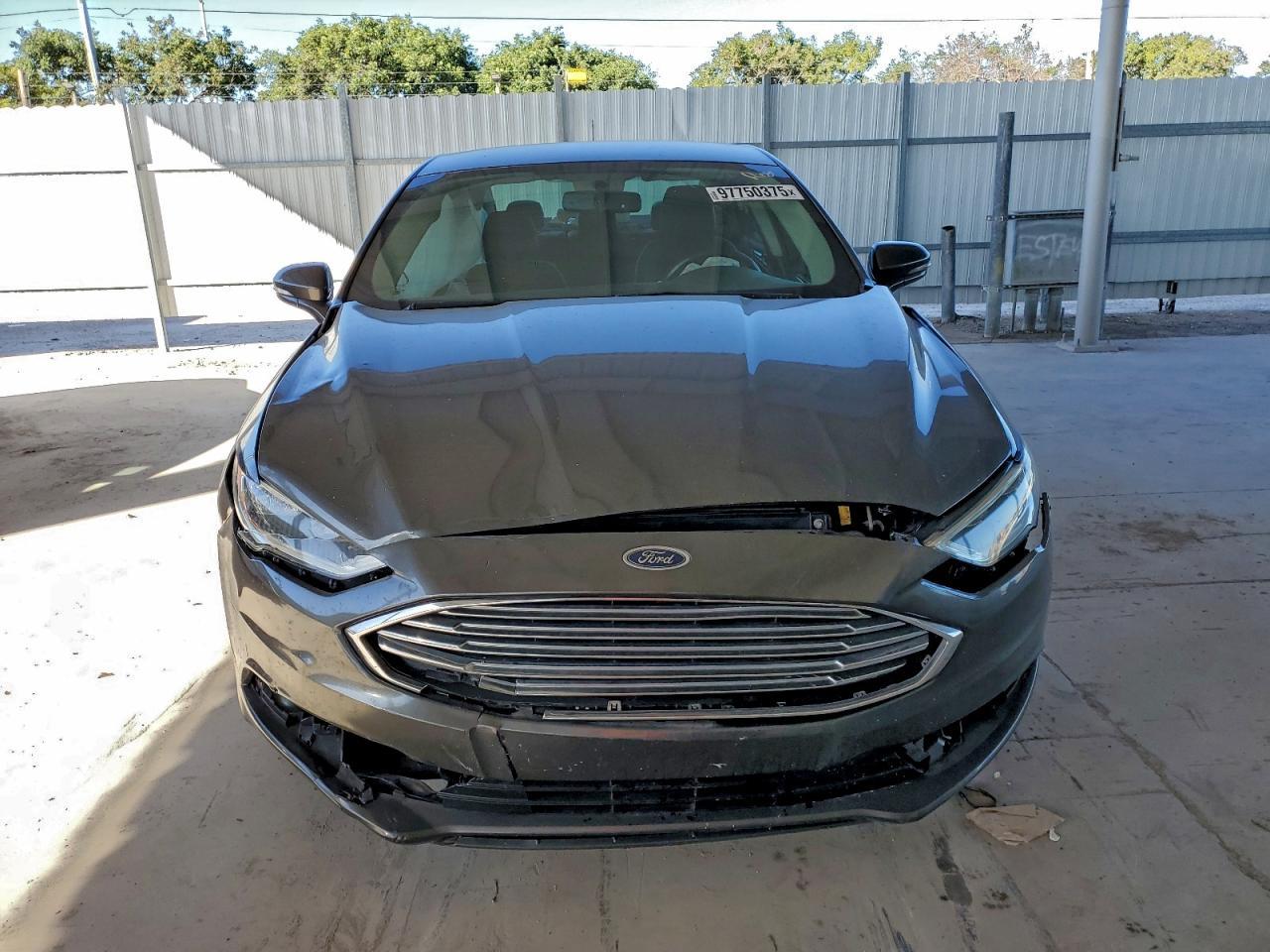 2017 FORD FUSION