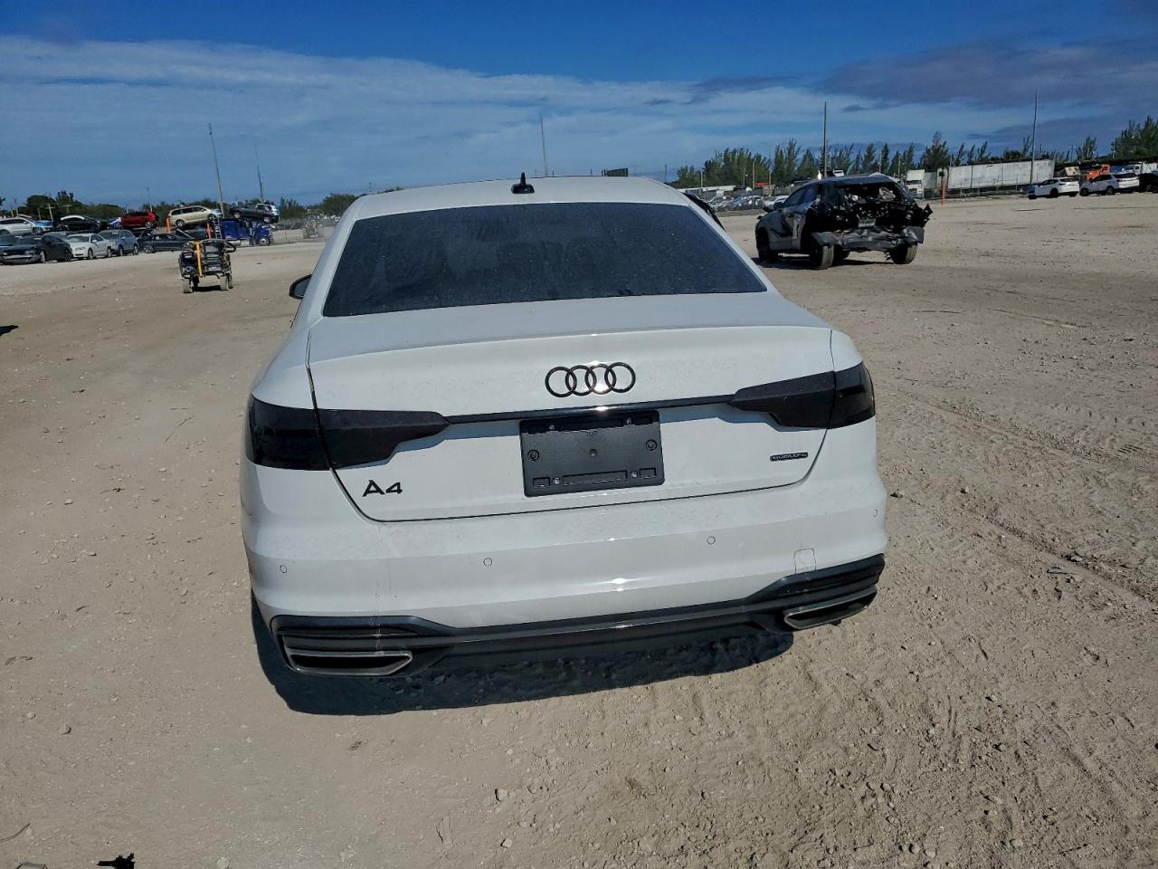 2023 AUDI A4