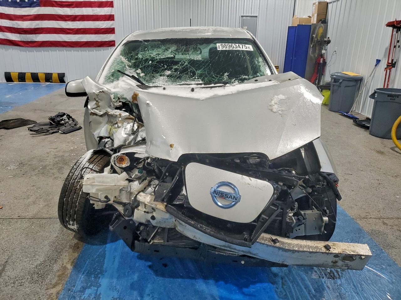 2015 NISSAN LEAF