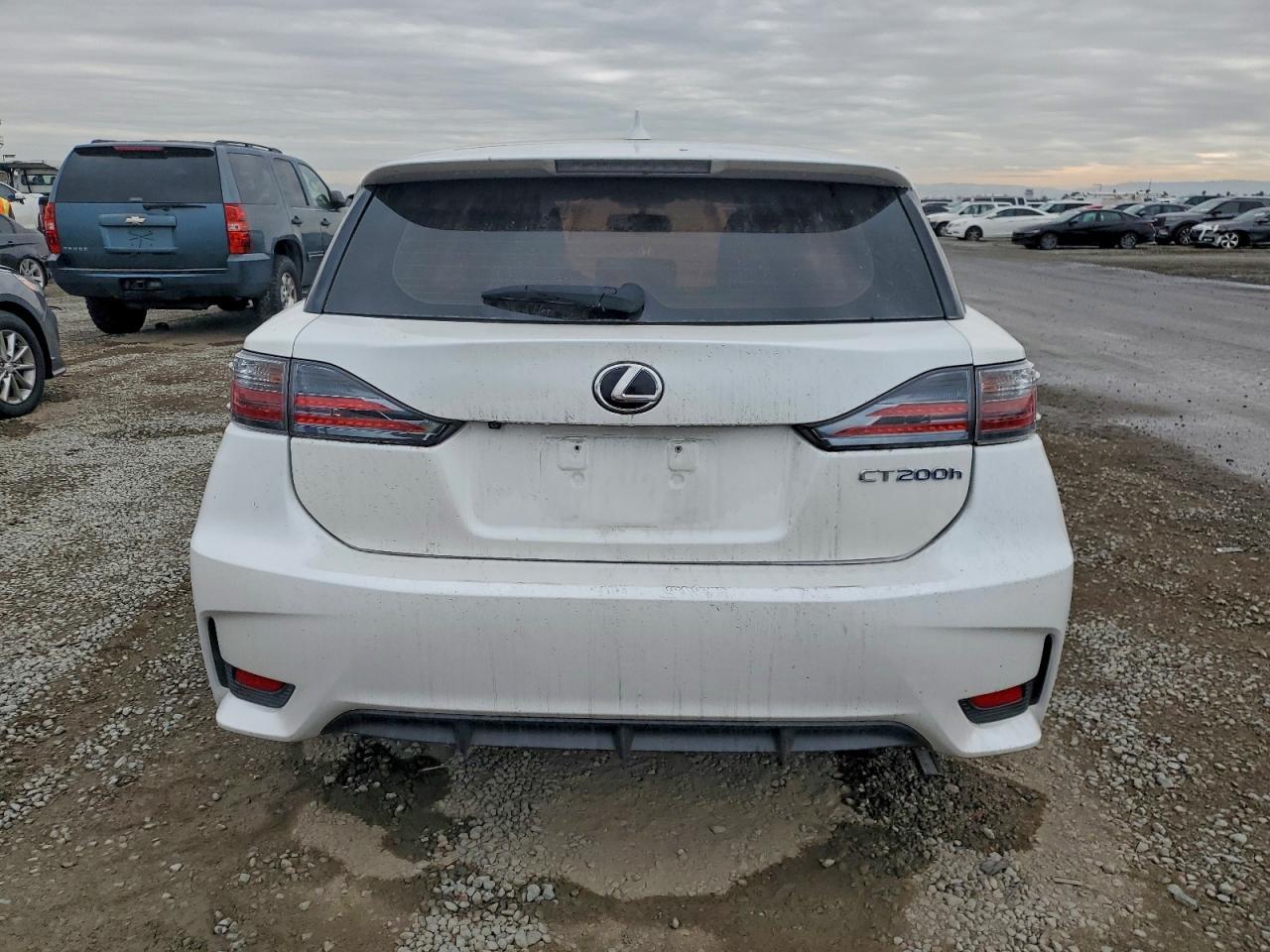 2016 LEXUS CT 200