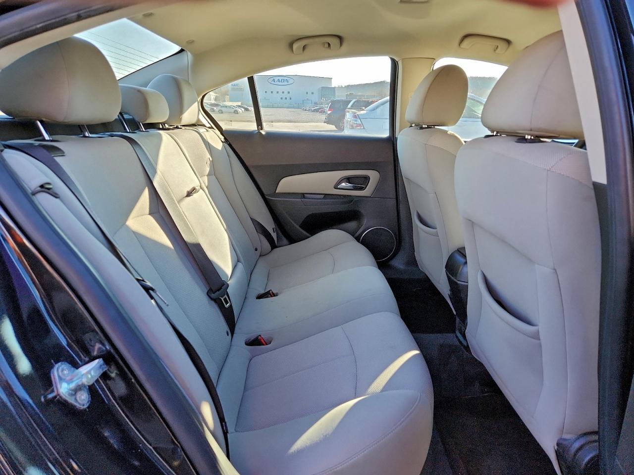 2011 CHEVROLET CRUZE
