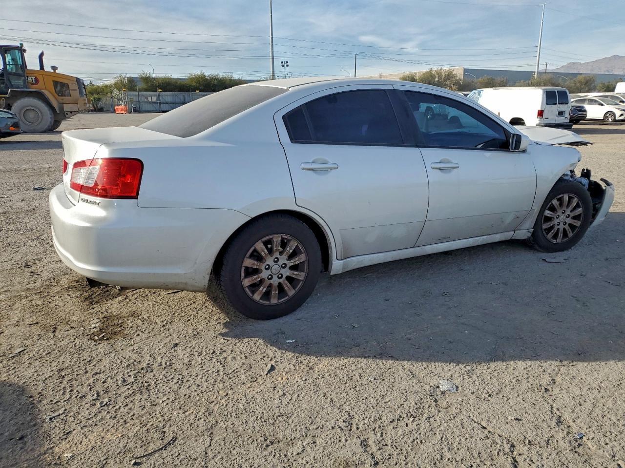 2012 MITSUBISHI Galant