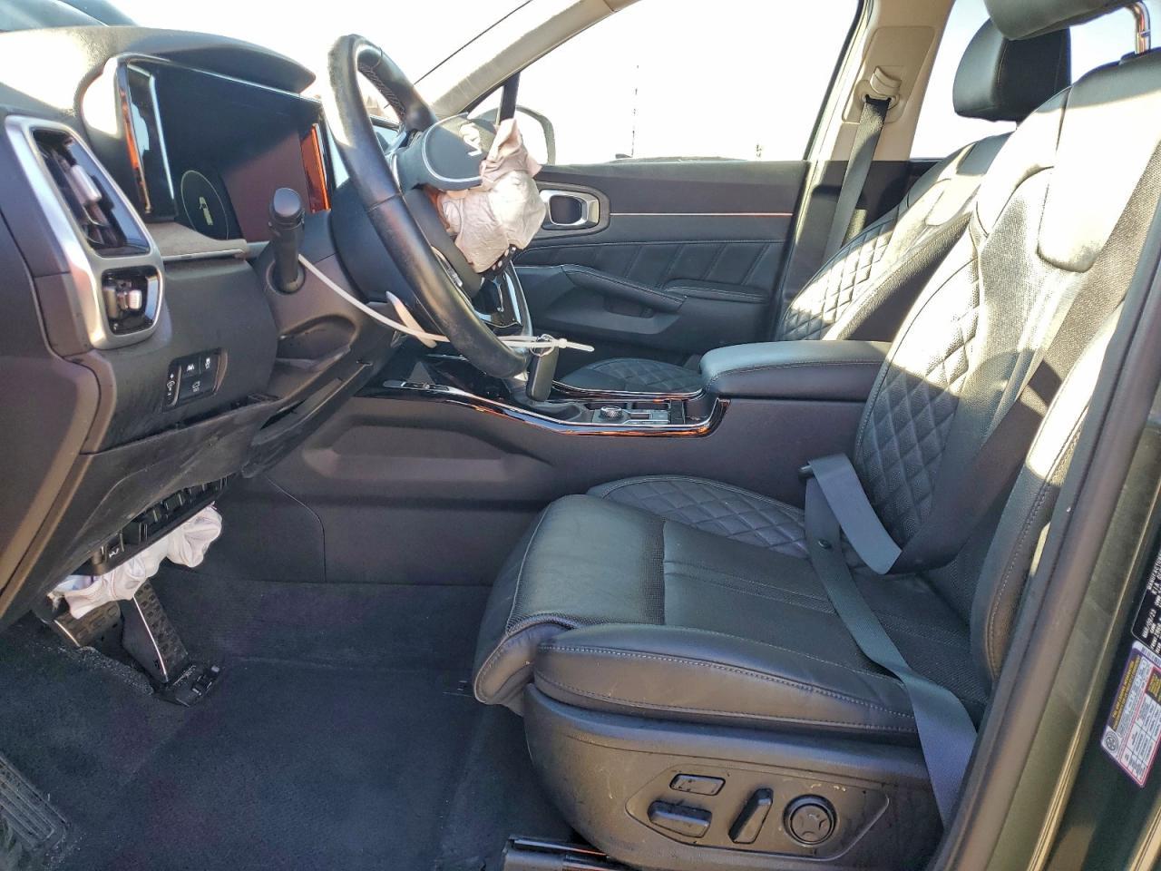 2023 KIA SORENTO