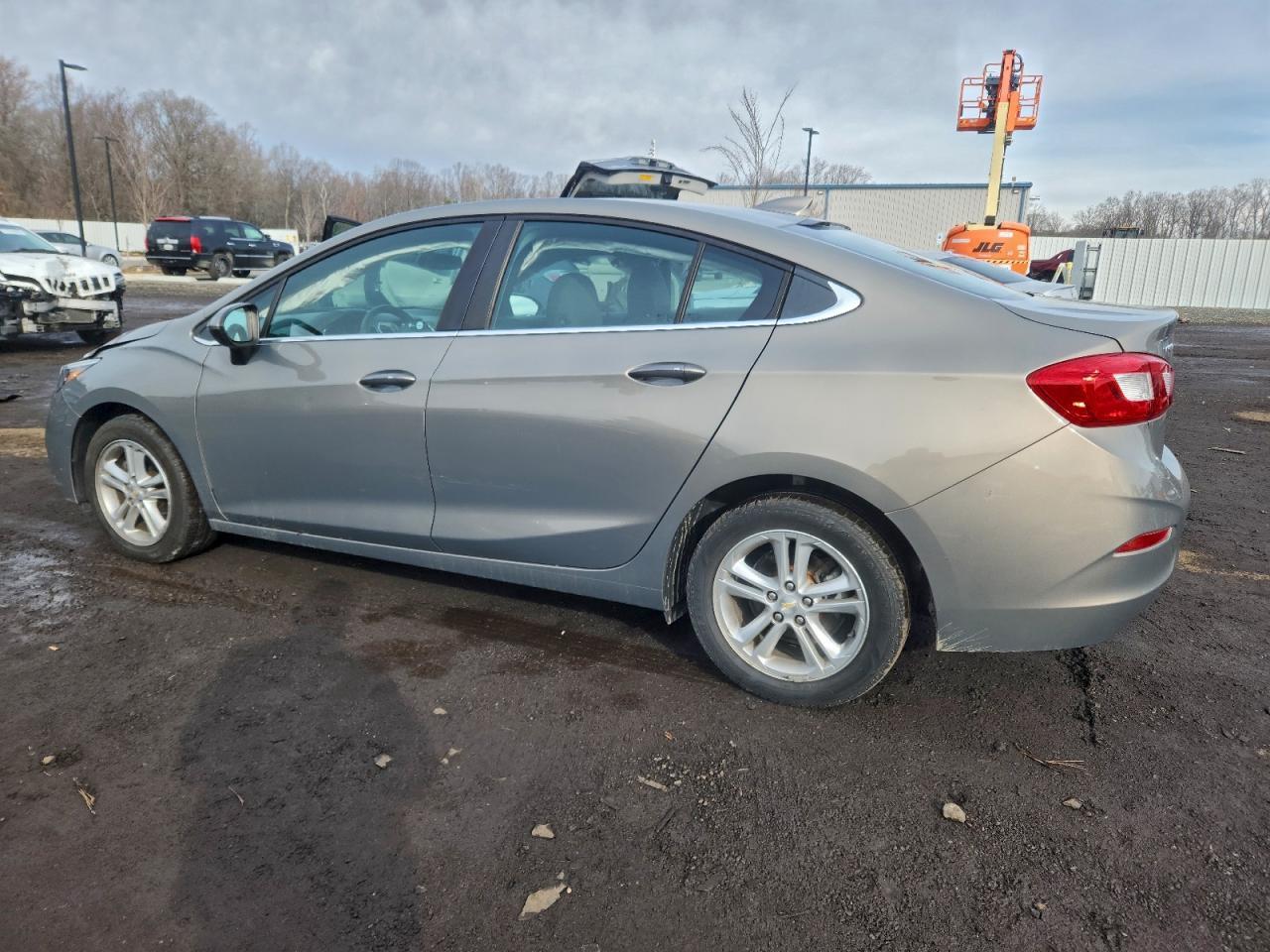 2017 CHEVROLET CRUZE