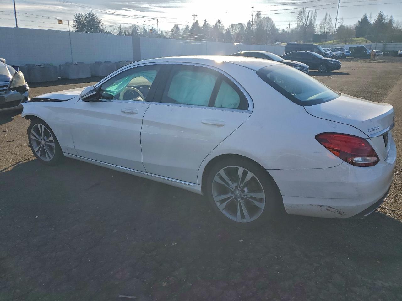 2016 MERCEDES-BENZ C-CLASS
