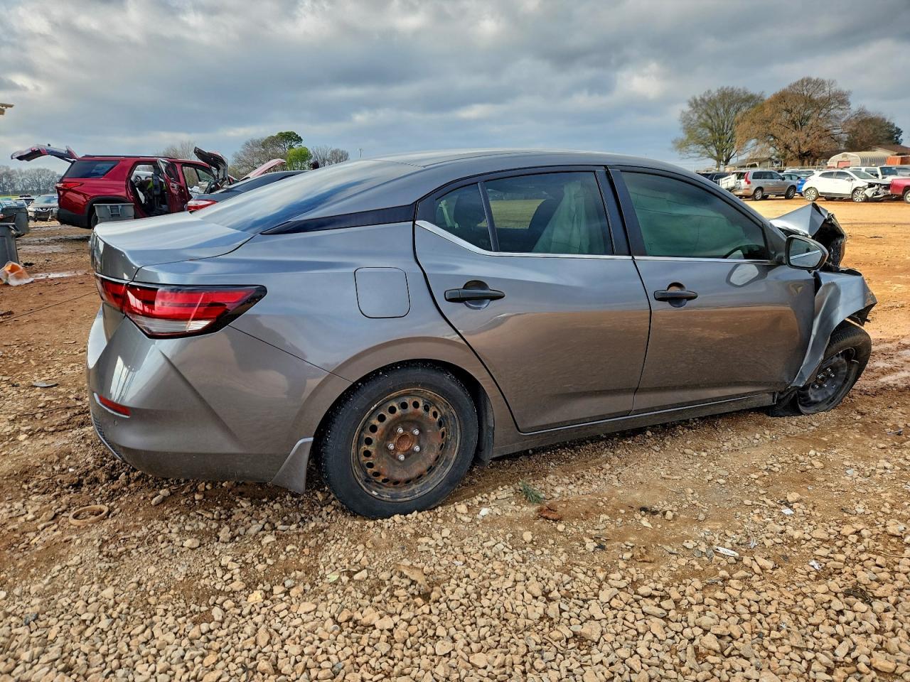 2024 NISSAN SENTRA