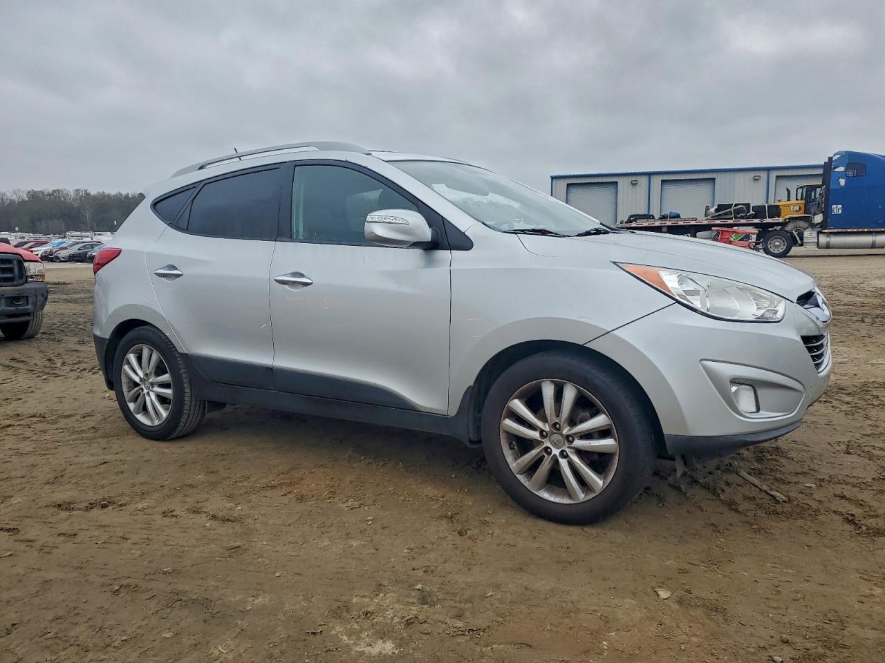 2010 HYUNDAI TUCSON