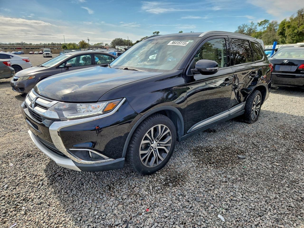 2017 MITSUBISHI outlander
