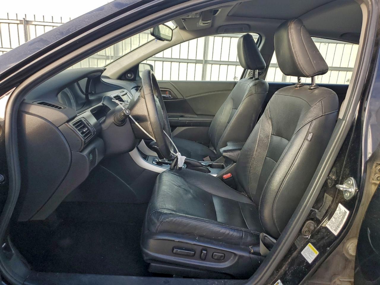 2015 HONDA ACCORD
