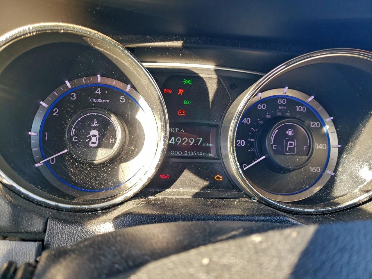 2012 HYUNDAI SONATA