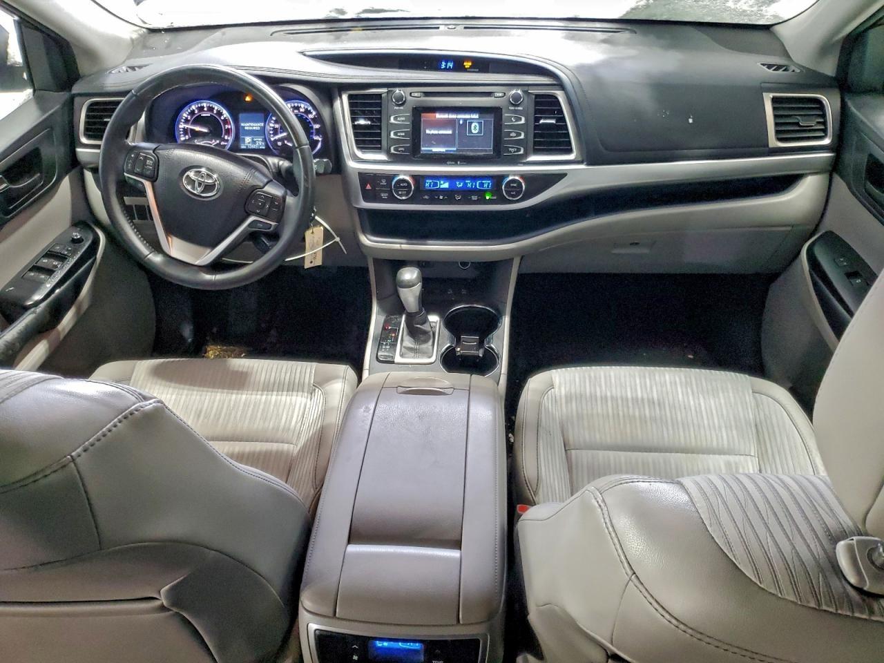 2015 TOYOTA HIGHLANDER