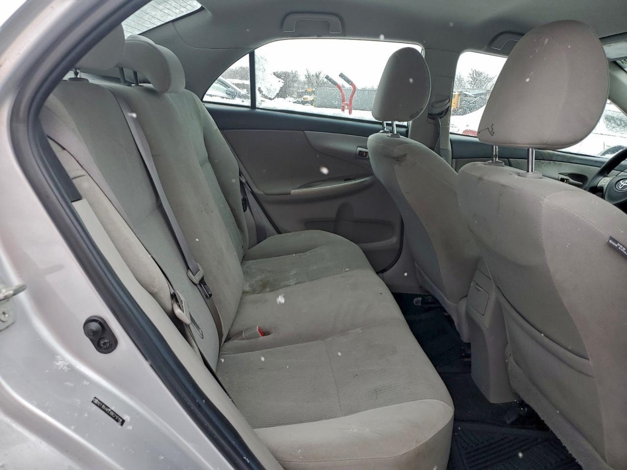 2011 TOYOTA COROLLA
