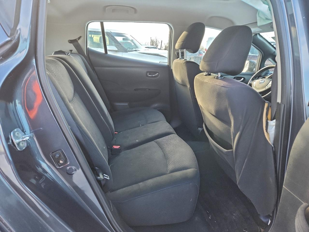 2013 NISSAN LEAF