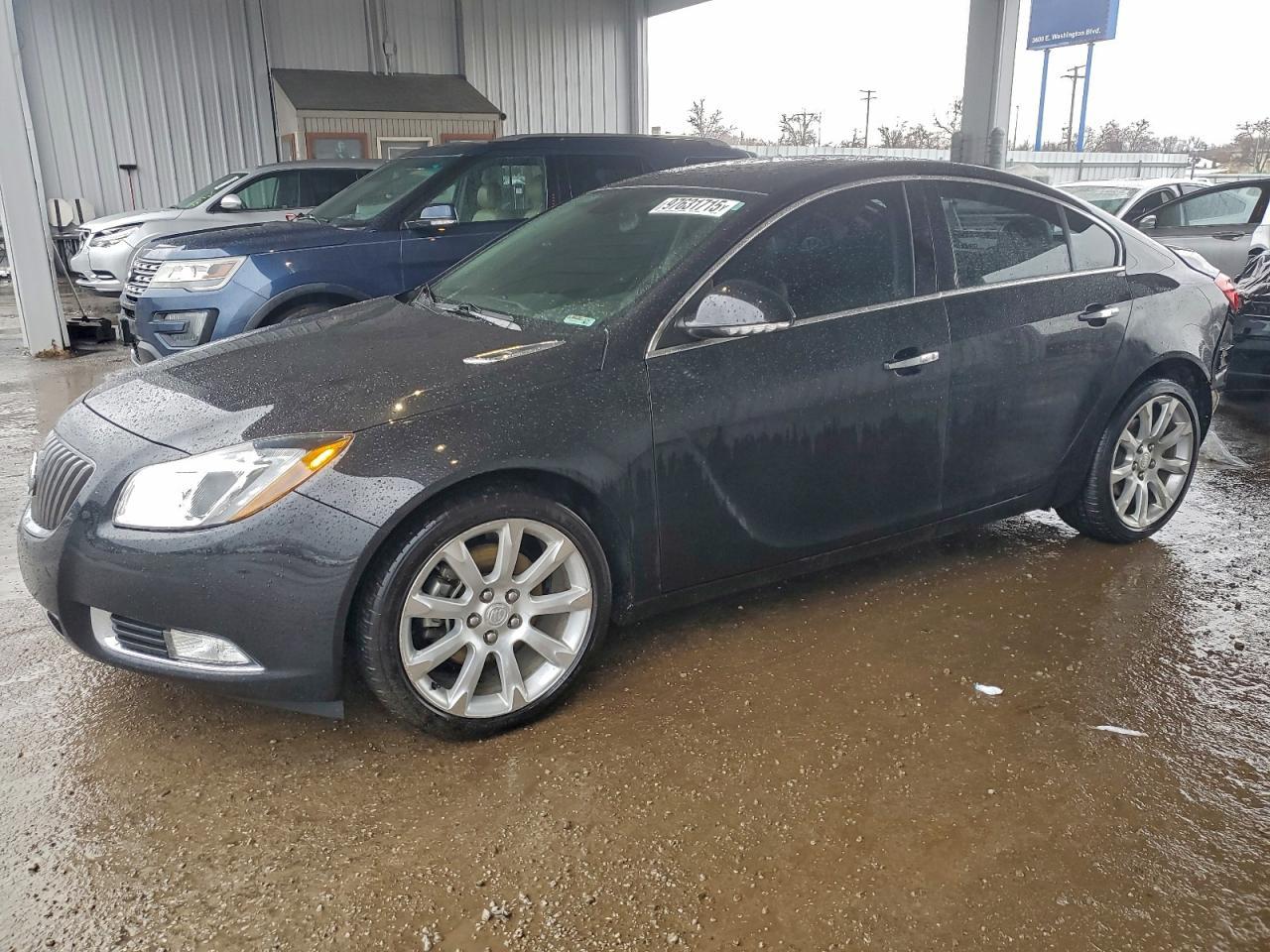 2013 BUICK Regal