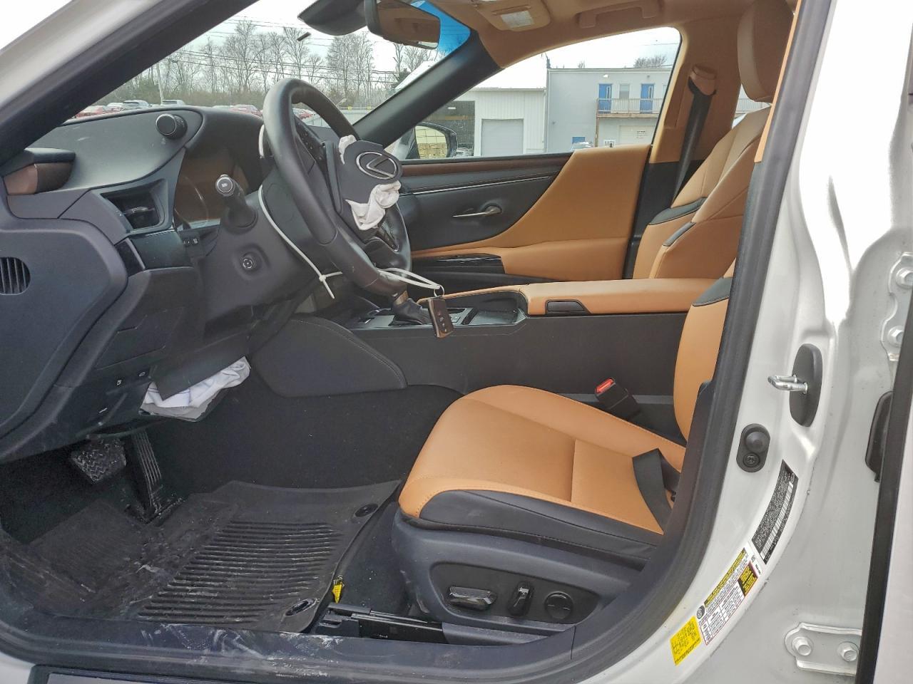 2024 LEXUS ES 300H