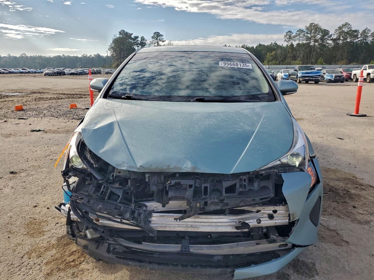 2016 TOYOTA PRIUS