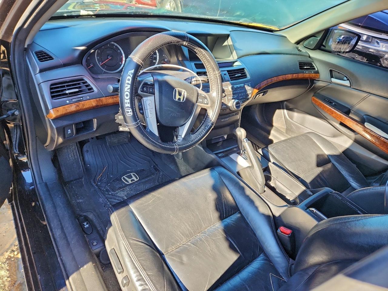 2011 HONDA ACCORD