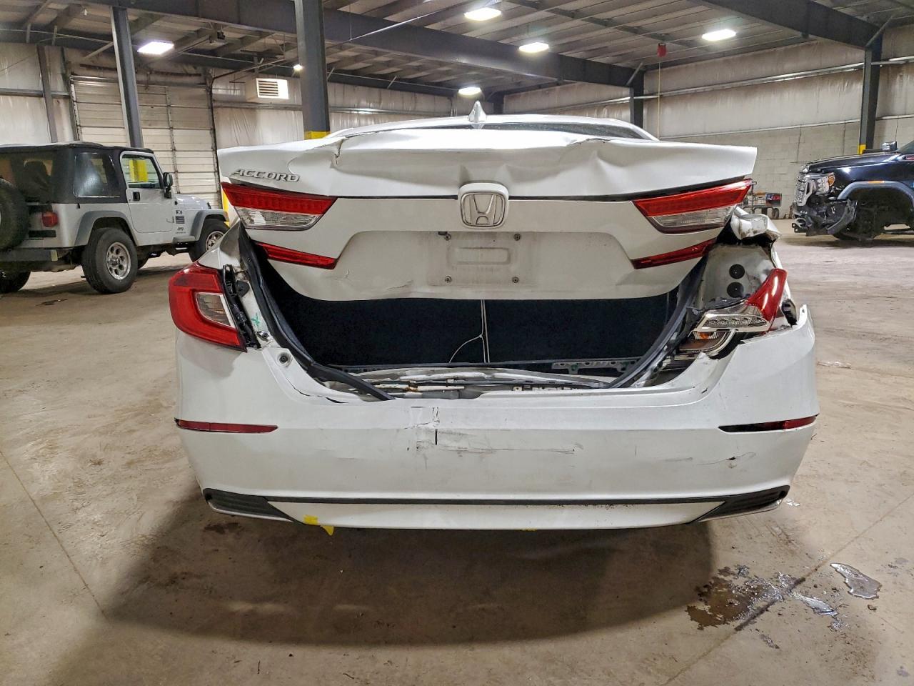 2018 HONDA ACCORD