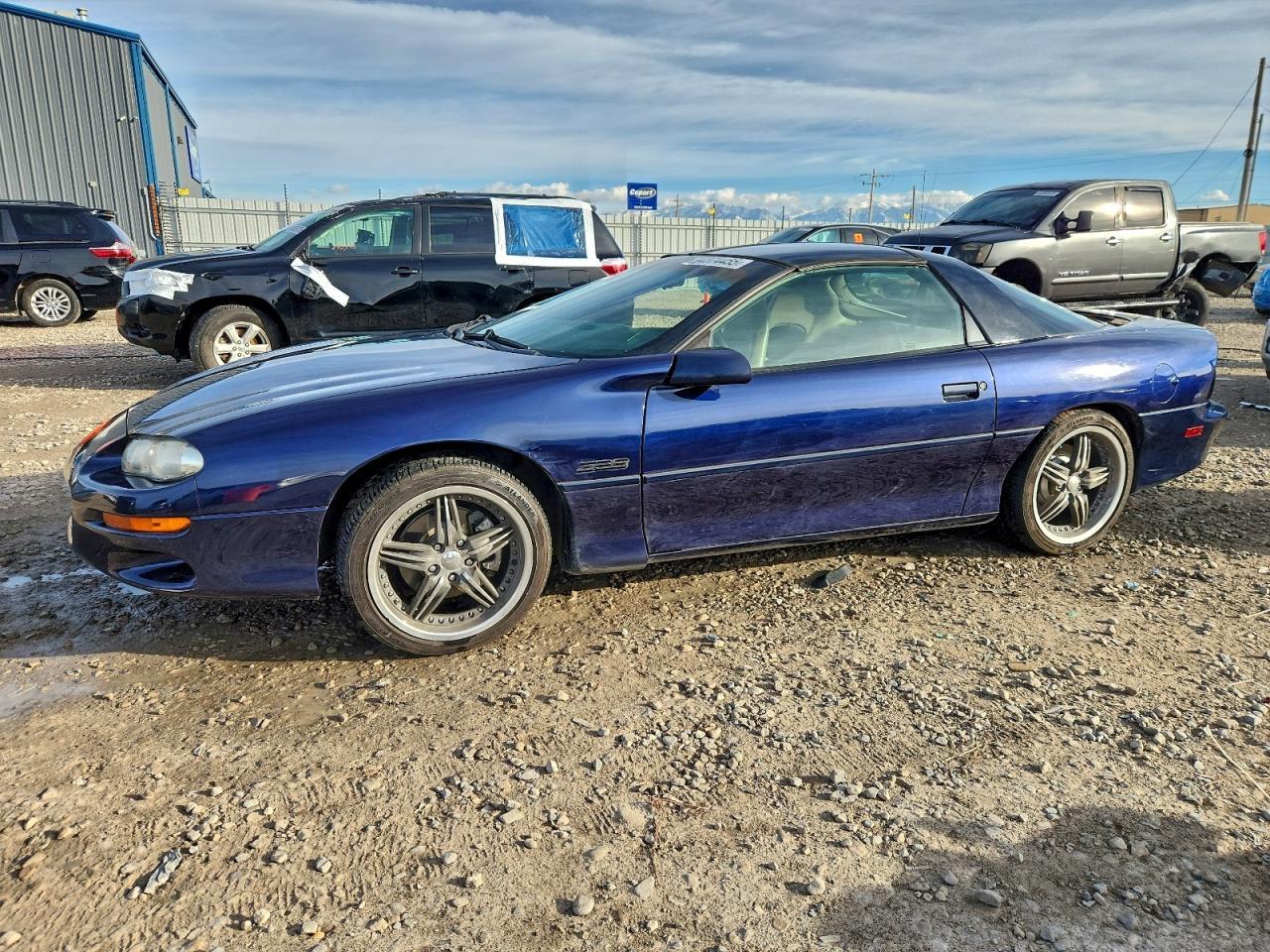 2000 CHEVROLET Camaro
