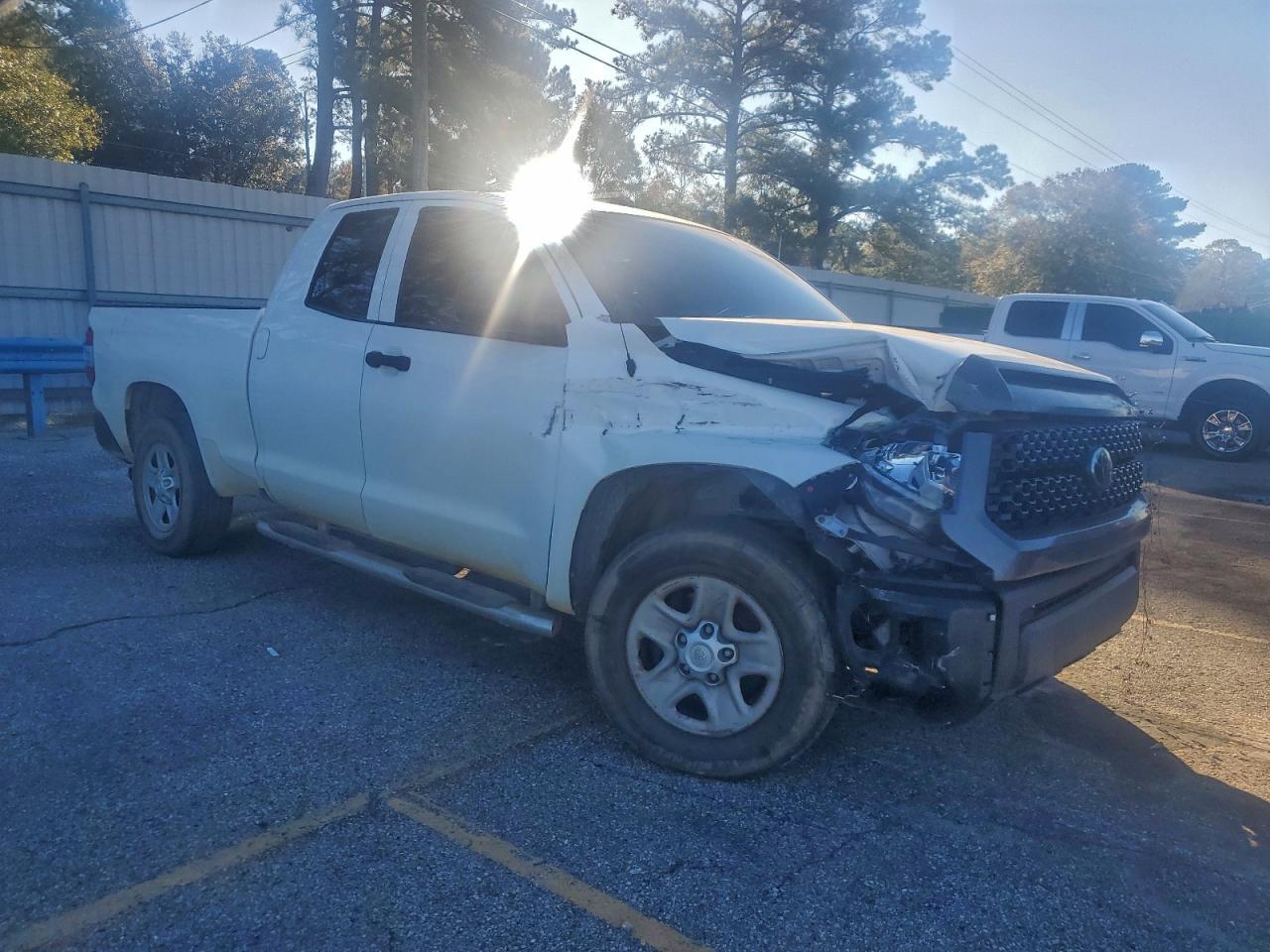 2018 TOYOTA TUNDRA