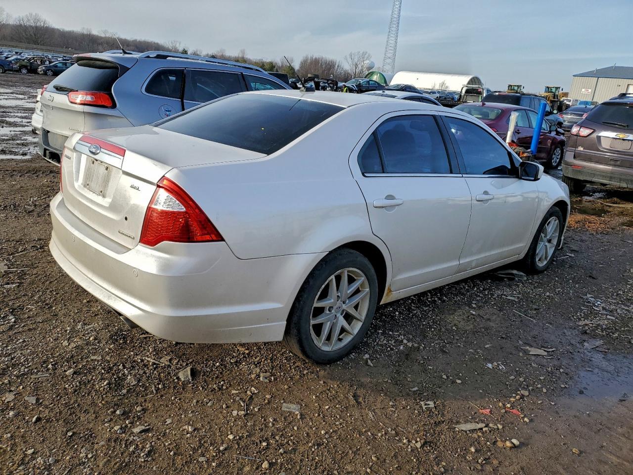 2012 FORD FUSION