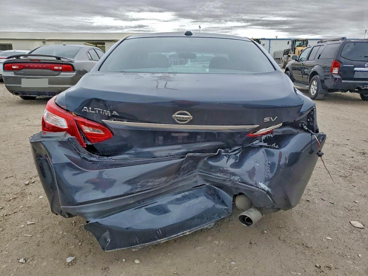 2016 NISSAN ALTIMA