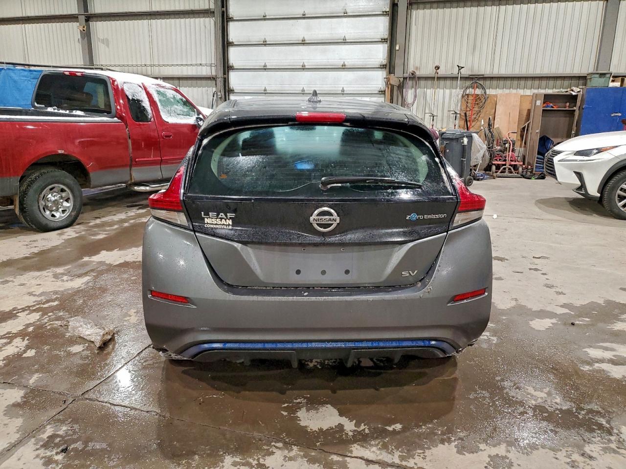 2019 NISSAN LEAF