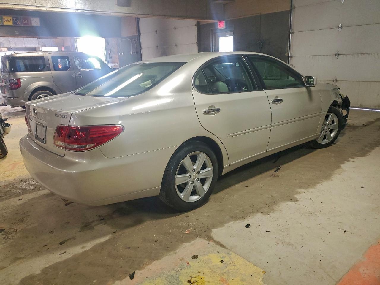 2005 LEXUS ES 330