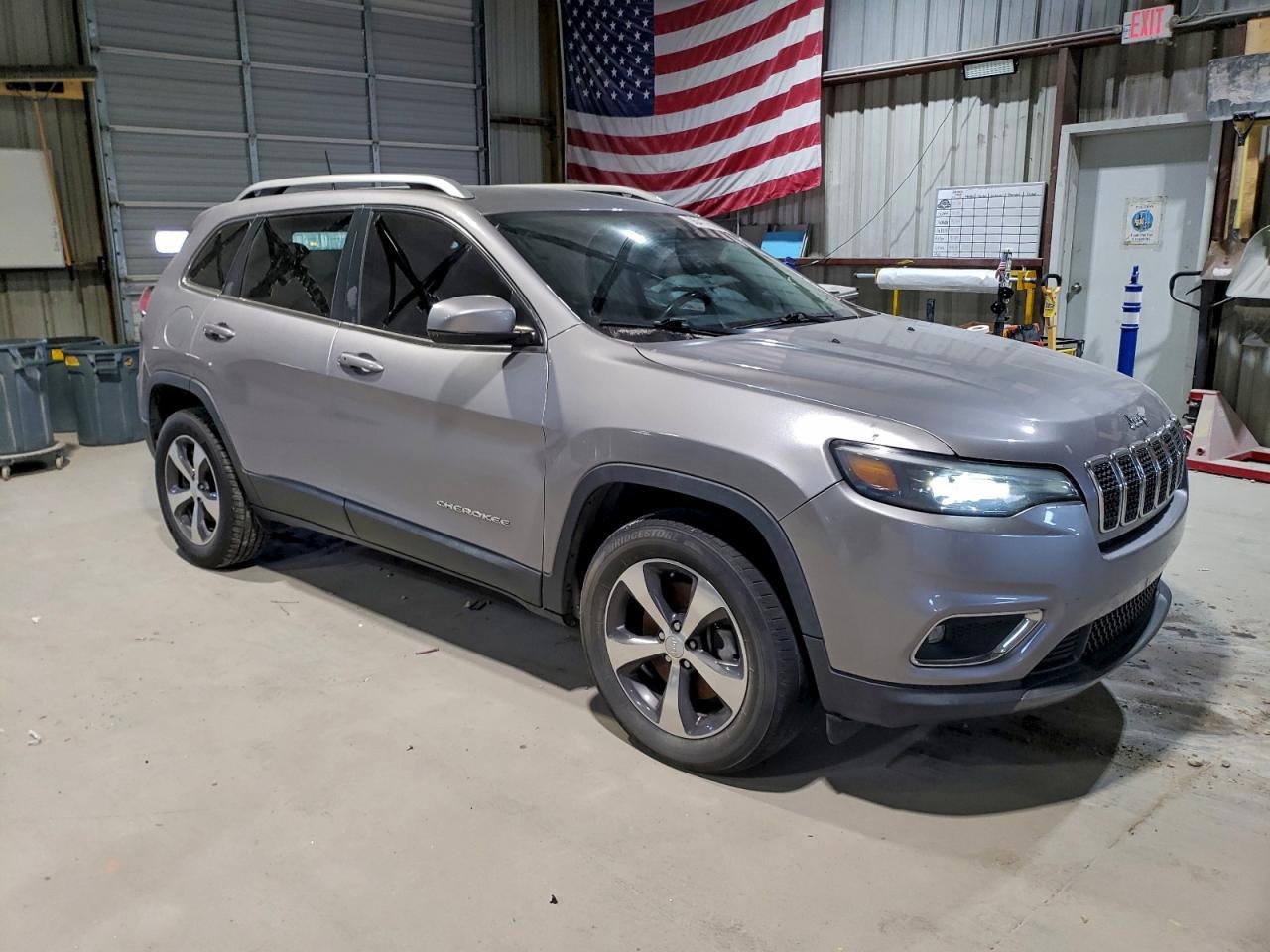 2020 JEEP CHEROKEE