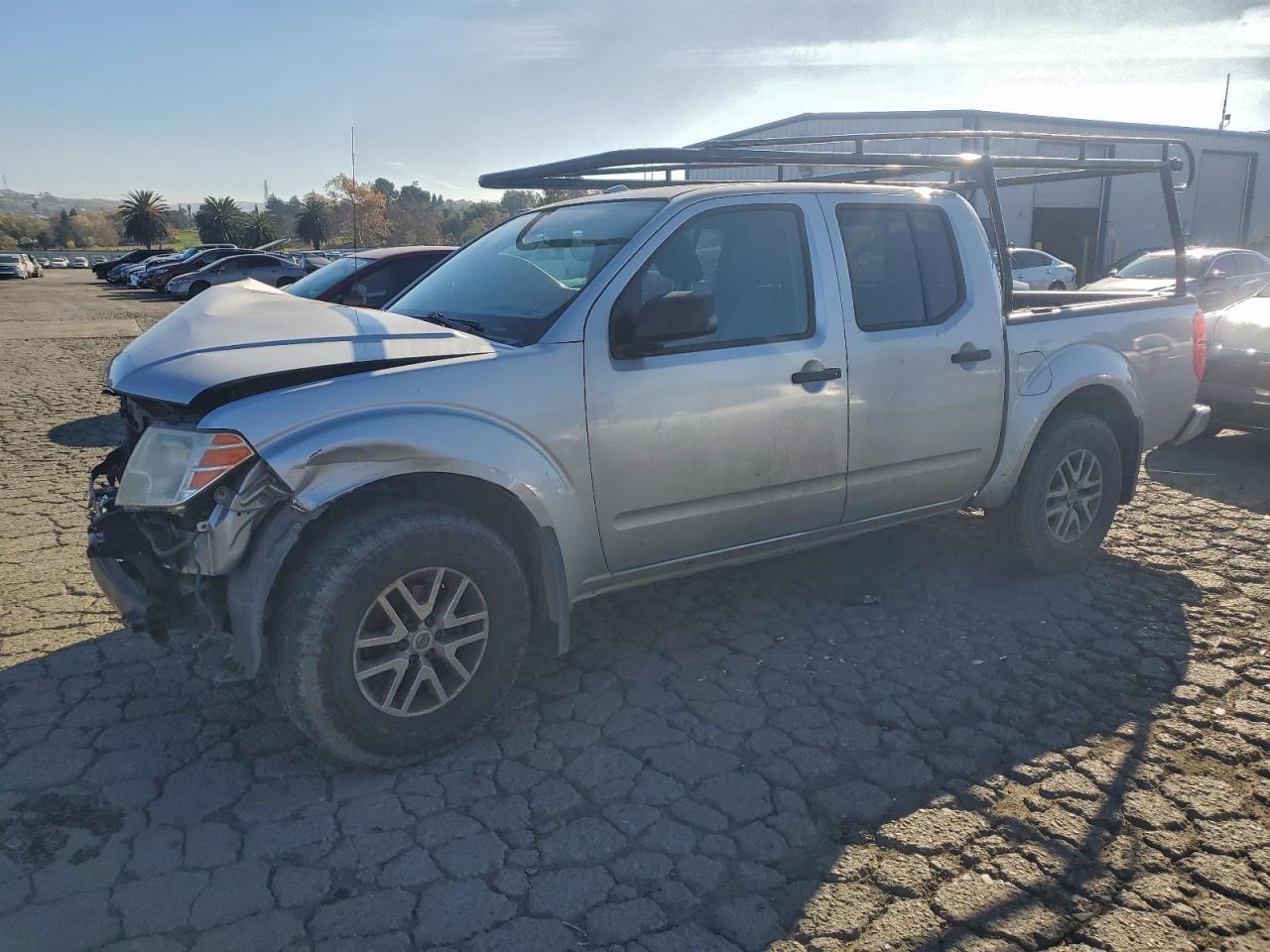 2017 NISSAN Frontier