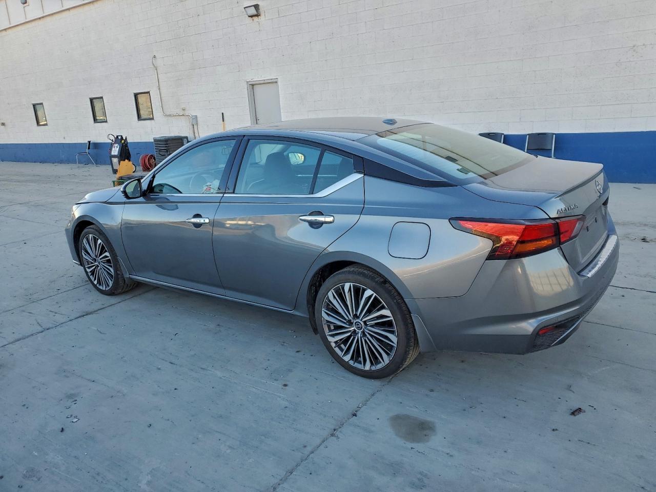 2023 NISSAN ALTIMA
