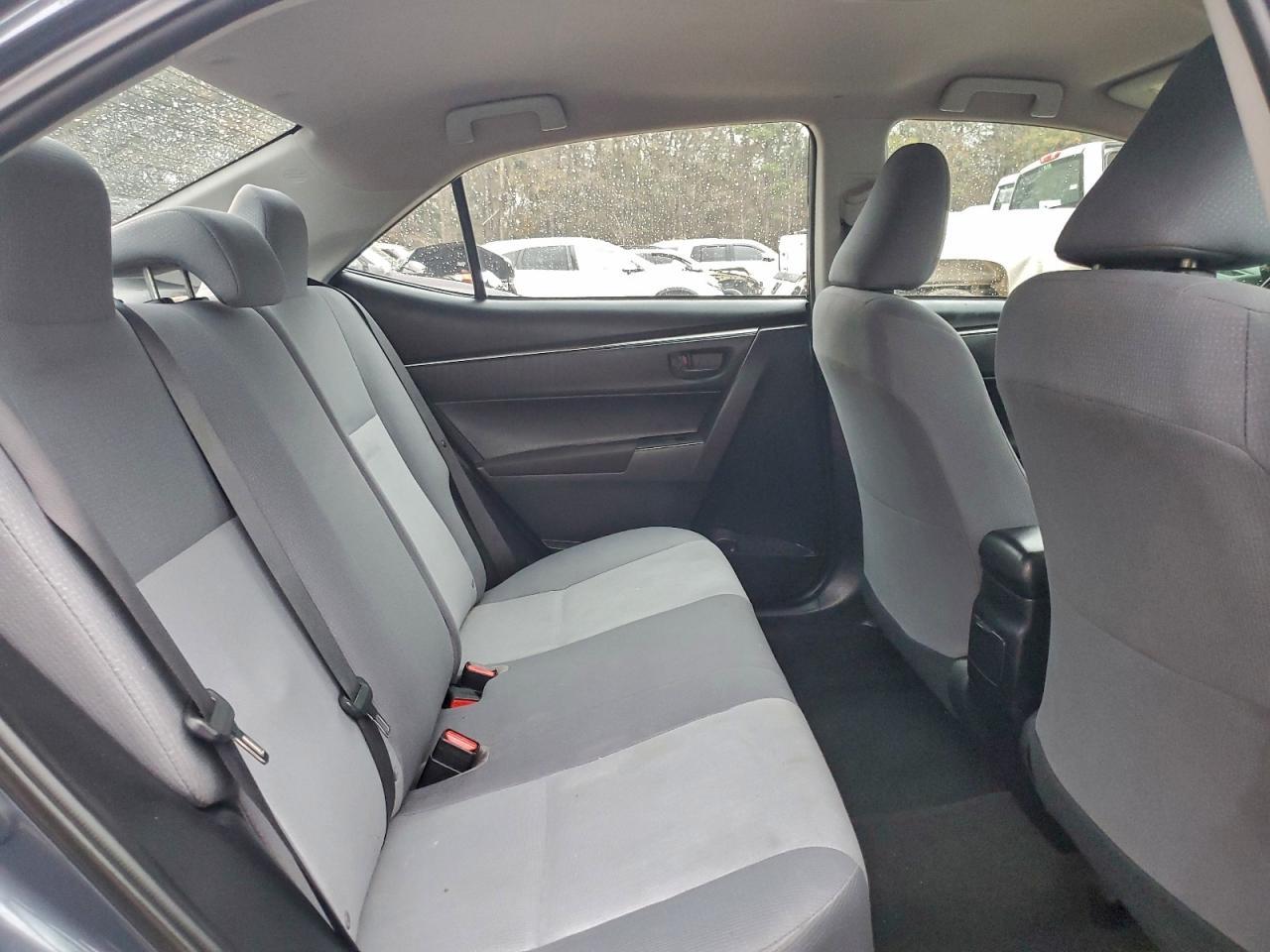 2015 TOYOTA COROLLA