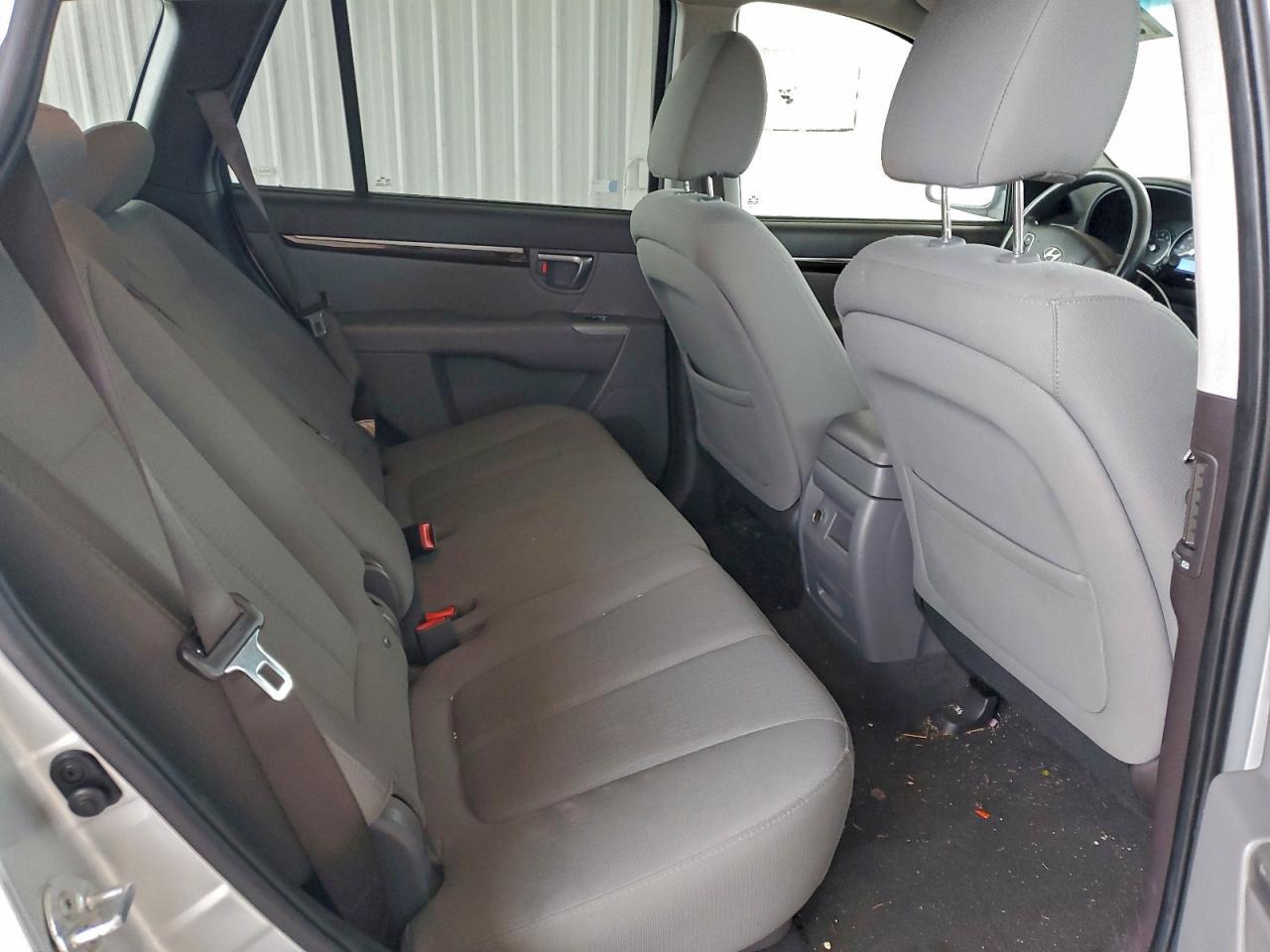 2011 HYUNDAI SANTA FE
