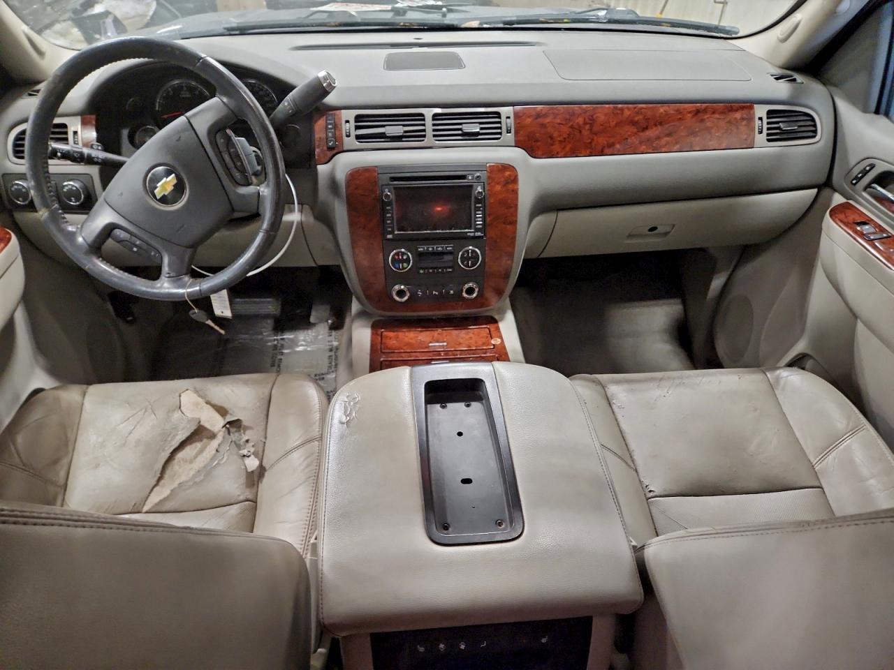 2011 CHEVROLET Tahoe