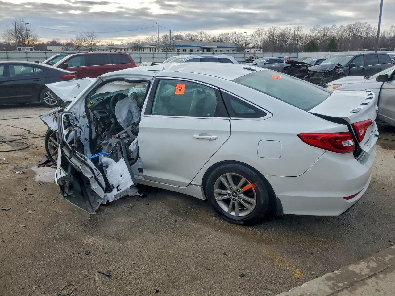 2015 HYUNDAI SONATA
