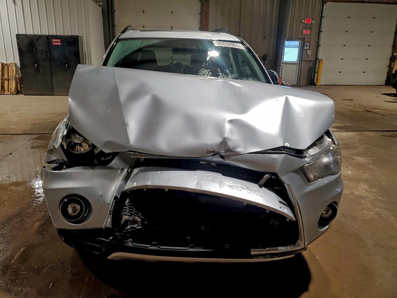 2011 MITSUBISHI outlander