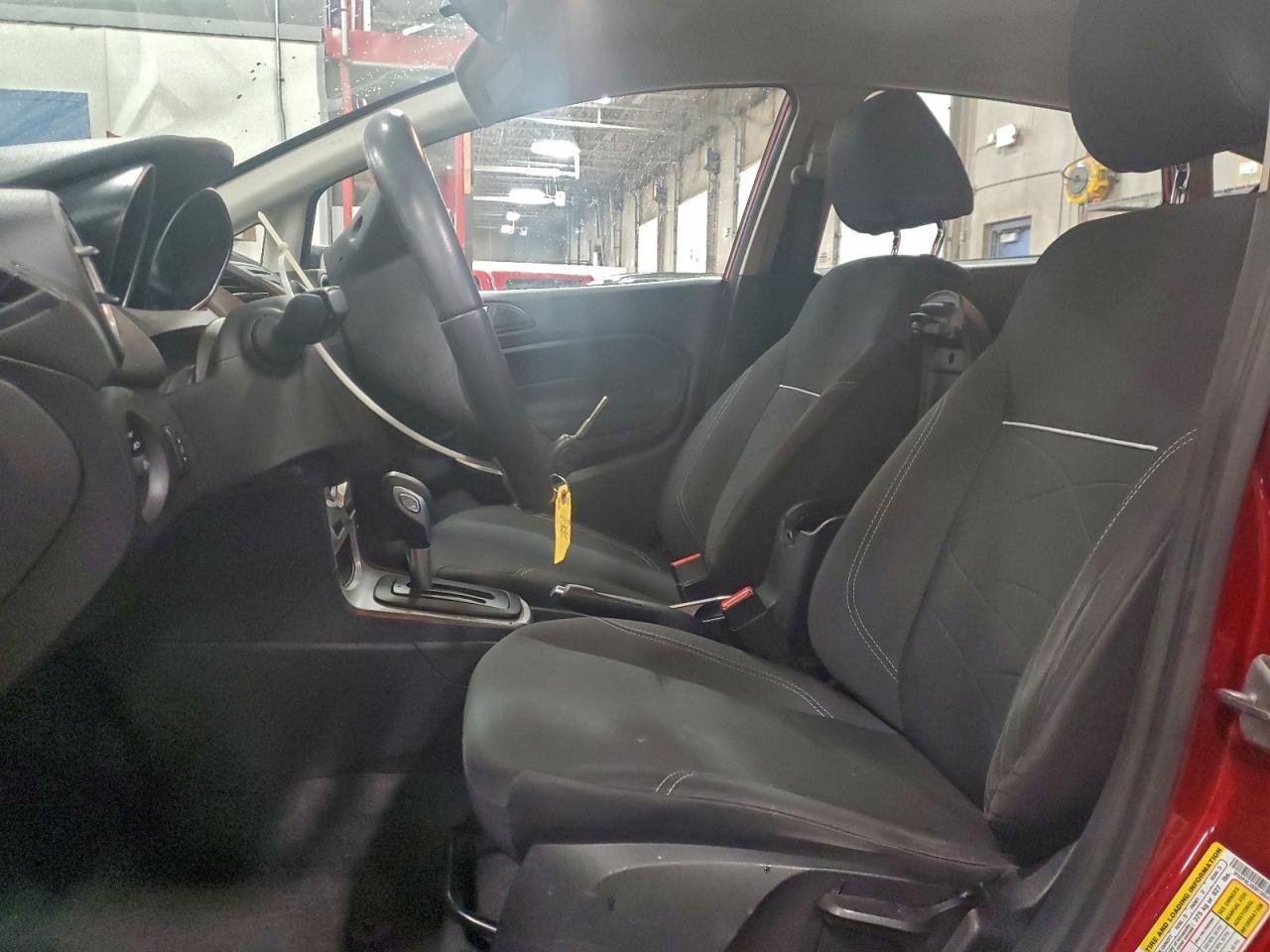2014 FORD Fiesta