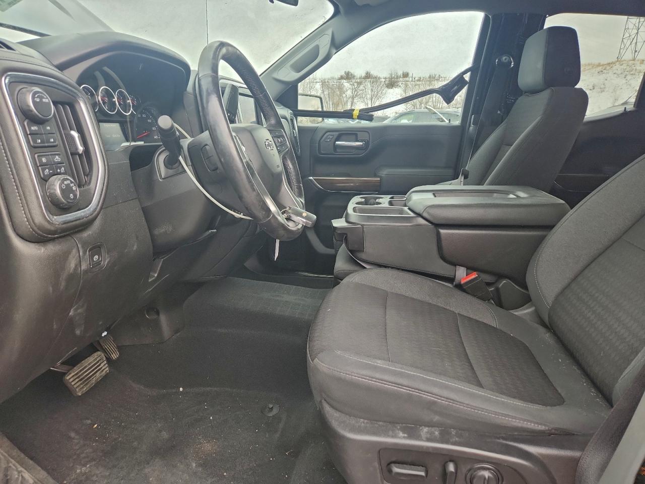 2021 CHEVROLET Silverado