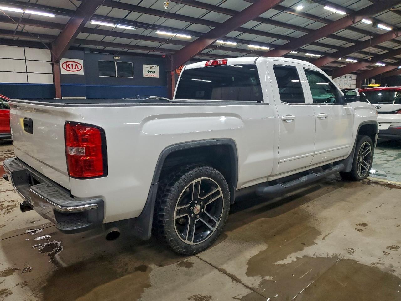 2015 GMC Sierra
