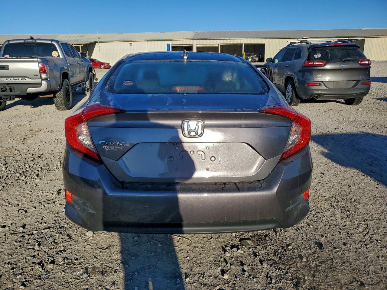 2018 HONDA CIVIC