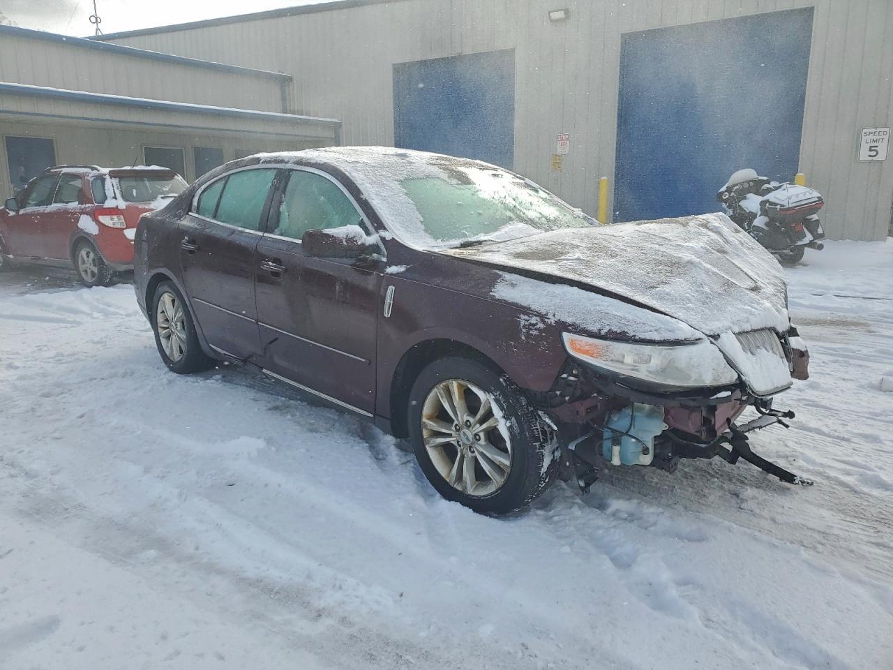 2011 LINCOLN MKS