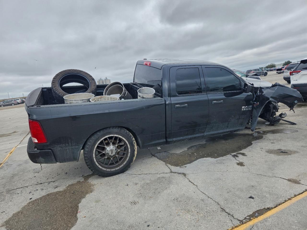 2018 RAM 1500 ST